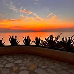 Bella Vista * Zambrone