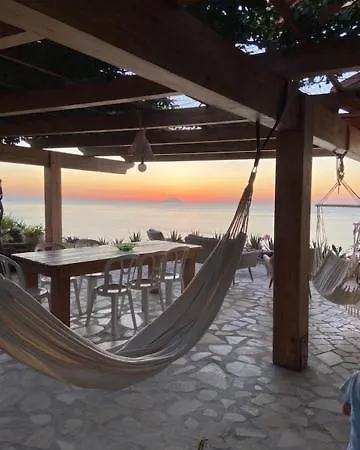 ヴィラ Bella Vista ザンブローネ