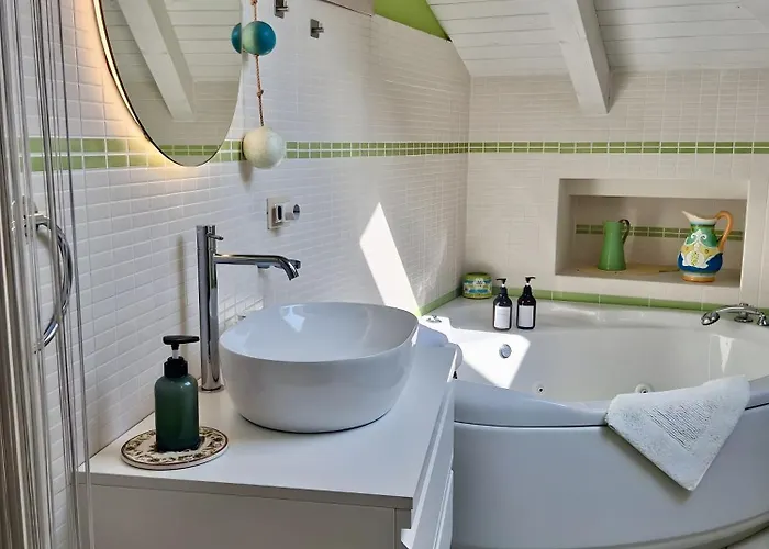 Bella Vista וילה זמברונה